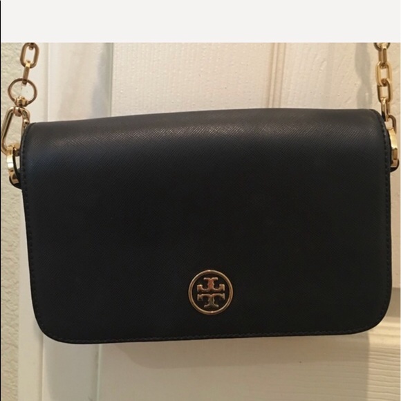 Tory Burch Handbags - Tory Burch Robinson Chain Crossbody Bag NO TRADES
